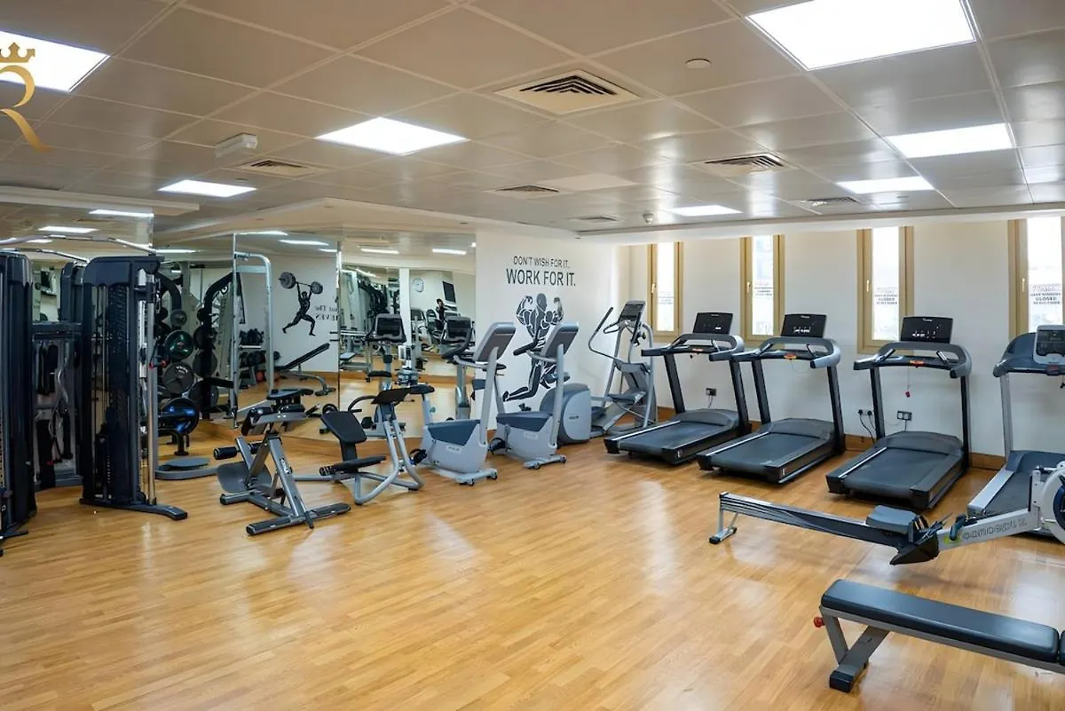 Spacious 2Br Poolside Relaxation In Al Reem 아부다비