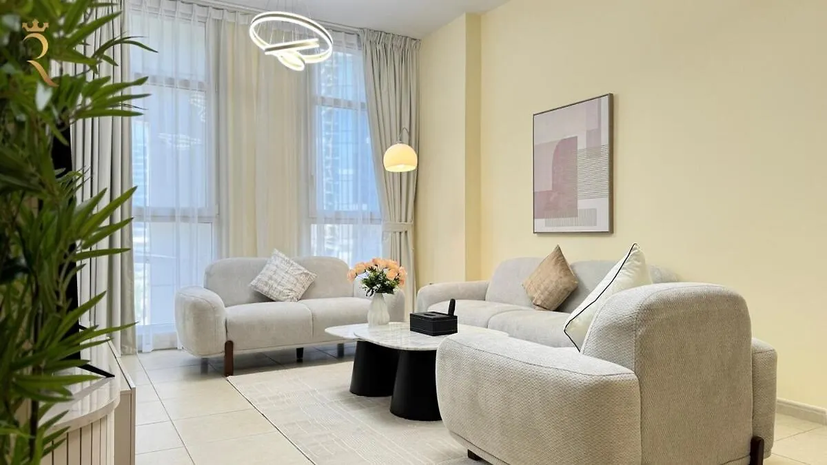 Spacious 2Br Poolside Relaxation In Al Reem 아부다비