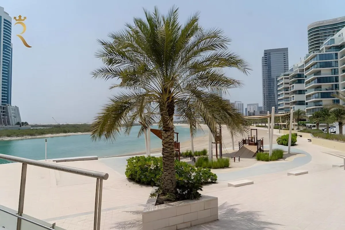 Spacious 2Br Poolside Relaxation In Al Reem 아부다비 아파트