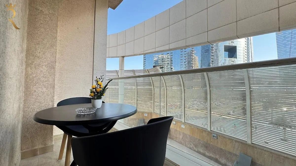 아파트 Spacious 2Br Poolside Relaxation In Al Reem 아부다비