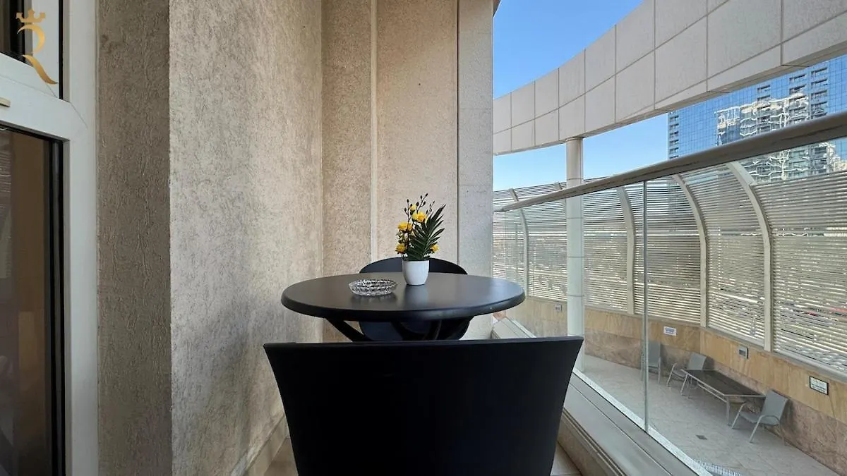 Spacious 2Br Poolside Relaxation In Al Reem 아부다비 0*,  아랍에미리트