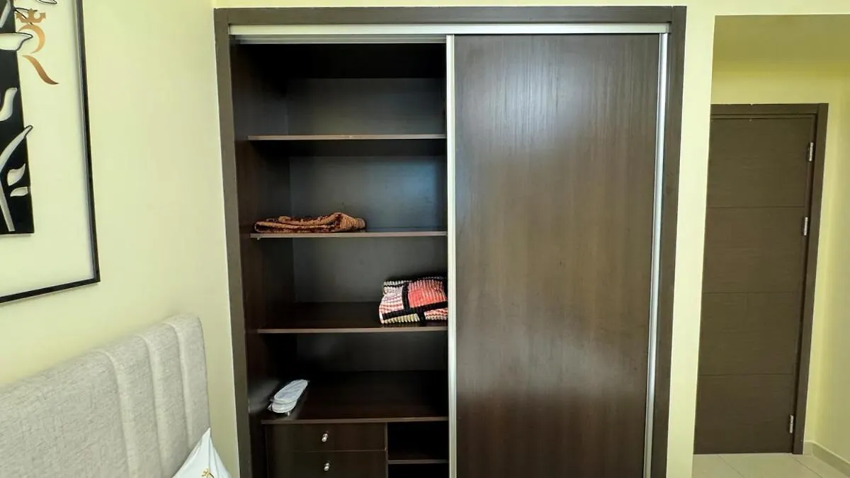 Spacious 2Br Poolside Relaxation In Al Reem 阿布扎比