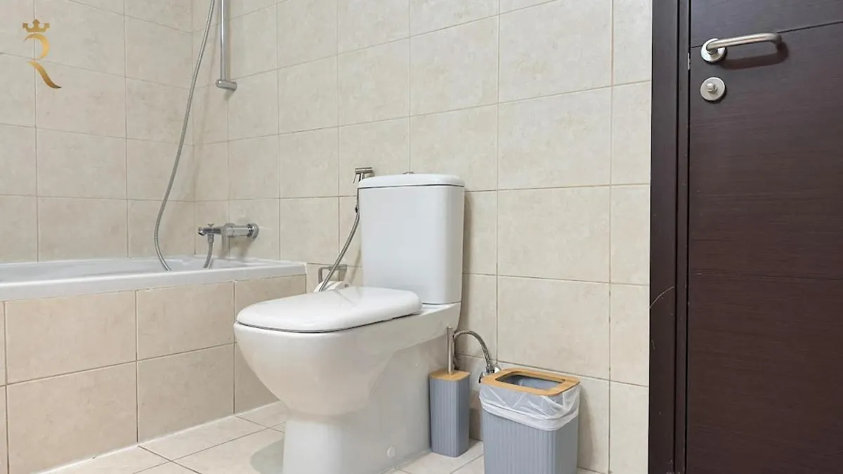 Spacious 2Br Poolside Relaxation In Al Reem Abu Dhabi 0*,  Vereinigte Arabische Emirate